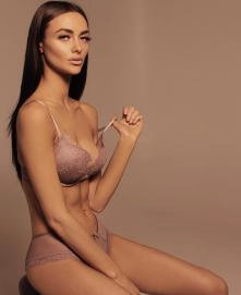 Athena Faris