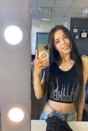 Molly Lo